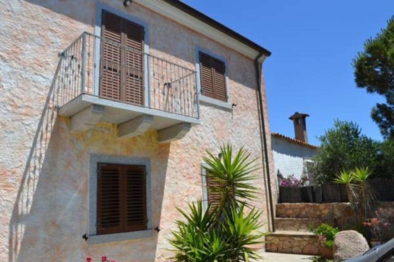 Agriturismo Lu Stabbiacciu Aglientu Exterior foto